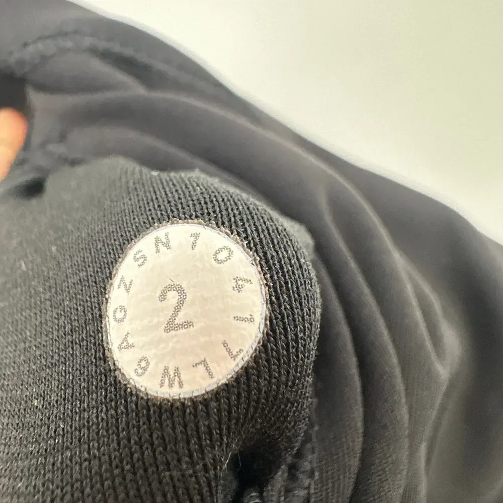 LULULEMON Wunder Under Crop (Hi-Rise) *Full-On Luxtreme 21" in Black  // 2 - Picture 8 of 8